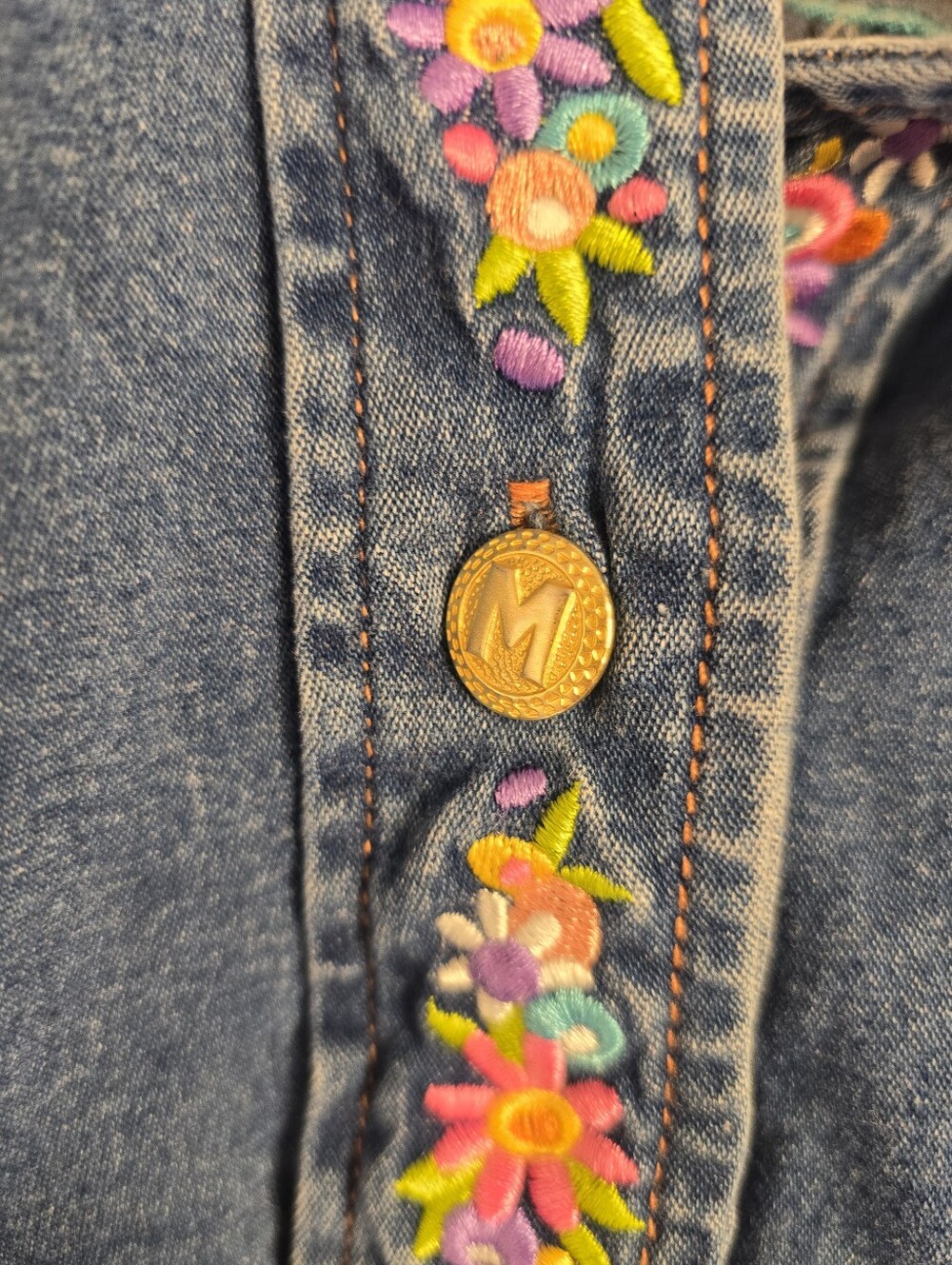 Vtg 90s BOB MACKIE pastel Embroidered L Sleeve Denim Artsy Shirt. Ladies 3X - Picture 6 of 12